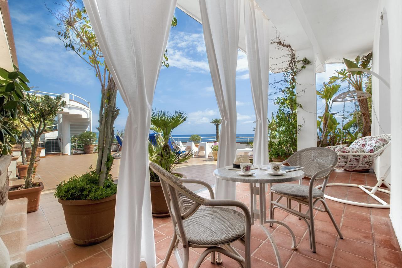 Il Cefalo Hotel & Restaurant Castellabate Exteriör bild