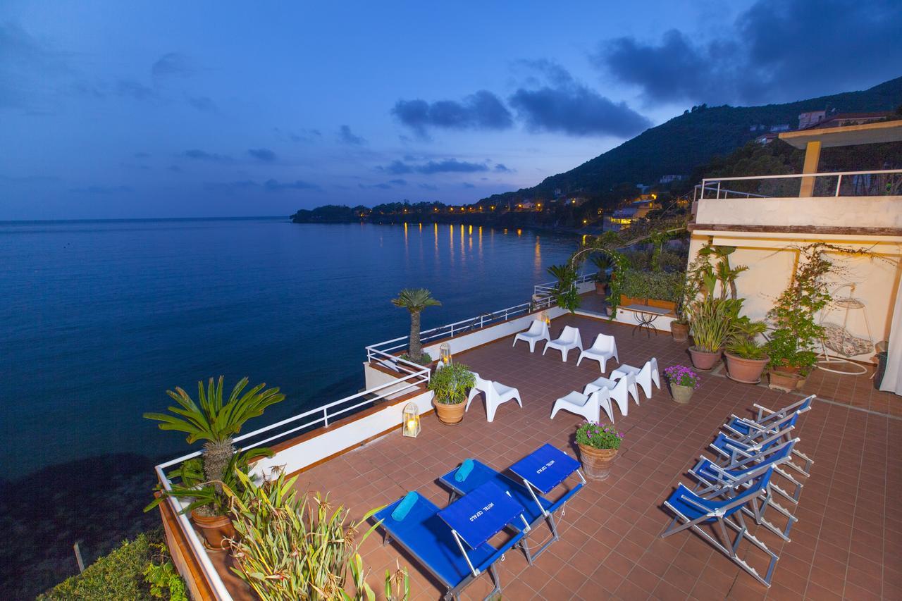 Il Cefalo Hotel & Restaurant Castellabate Exteriör bild