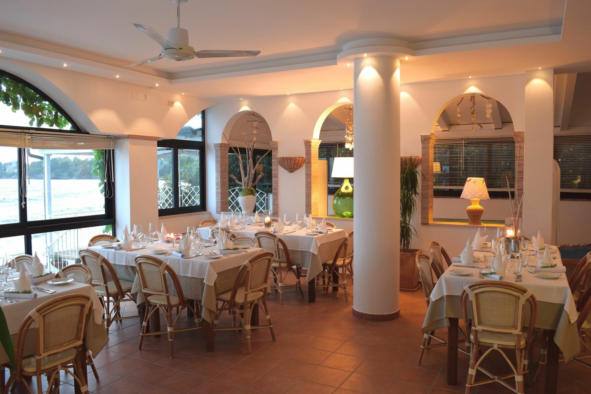 Il Cefalo Hotel & Restaurant Castellabate Exteriör bild